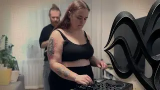 Living Room Sessions #1 - YU-KI★ [Hard Acid Techno DJ Set]