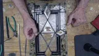 Lead came cutting