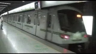 [Shanghai Metro002]Line2 AC05 Train at LuJiaZui 上海地下鉄2号線AC05・AC02・AC08発車