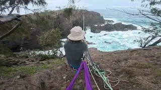 Establishing Ray Mantis - Highlining above Insane Waves (A Short Highline Film)