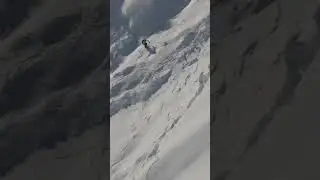 This Man Almost Gets Hit By An Avalanche  #snow #experiment #avalanche #nature #shorts