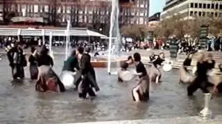Trumdansen i Kungsan: Teaterstudion med Kefas Berlin fr&aring;n V&aring;rdinge by FHSK
