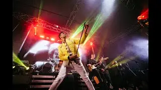 RADIO QUEEN - The show must go on