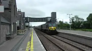 209 & MK4s pass Ballybrophy on 16:00 Dublin Heuston-Cork 17-August-2012