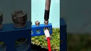 Ide kreatif kelistrikan untuk menghubungkan kabel ke terminal listrik #shorts