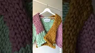 Thrifted knitted jacket 💟🌼Brand: hope Macaulay Price:3000