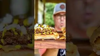 Grilled Cheese Chili Dogs #griddle #recipe #chilirecipes