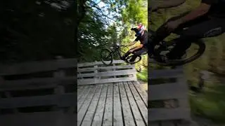 his style is one of a kind! 😍👌 #mtb
