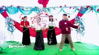 CHÁU TRAI QUÁ LÀ TUYỆT VỜI NHẢY VẤN VƯƠNG CHỢ TÌNH CÙNG CÁC BẠN QUÁ DẺO 