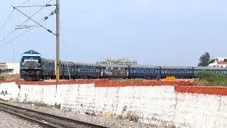 TRAIN LANDING : Indian Railways EMD - ALCo