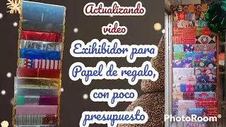 Exhibidor para papel de regalo, con poco presupuesto