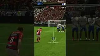 How to score KNUCKLE BALL free kick in FC24 🤯 #viral #football #fifa #gaming #eafc24 #shorts