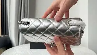 CHANEL MINI FLAP BAG/SLIVER LAMBSKIN LEATHER