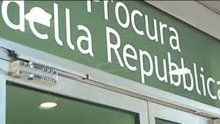 Donna trovata morta, stuprata e uccisa. Indagati due romeni