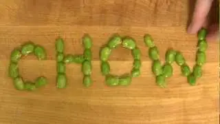 How to Easily Peel Fava Beans - CHOW Tip