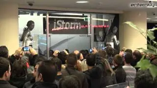 &Epsilon;&gamma;&kappa;&alpha;ί&nu;&iota;&alpha; iStorm &sigma;&tau;&omicron; River West