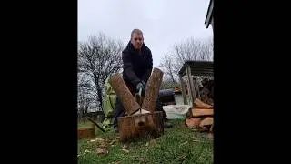 Oddly Satisfying Wood Splitting!