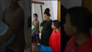 Voici la chambre trouv&eacute;e pour cette famille qui dort dans la rue depuis 4 mois. 🇲🇬