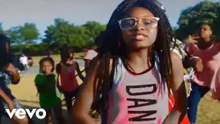 Gualla Gurlz - Flexin