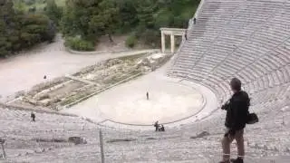 Sonoridad del templo griego de Epidauro