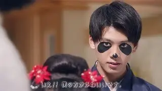 竹内涼真、キメ顔でパンダメーク　“白い犬”と一緒に「お正月を写そう」CMに出演