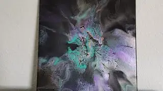145. Beautiful bloom spin out on my new spinner. #abstract #art #acrylic #pouring #diy #bloom