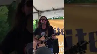 Wesley Cook - Topic singing at City of Kennesaw Pigs & Peaches BBQ Festival 2017