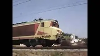 E-1300 pour Rabat ville. archives des trains Morocco. ONCF 🇲🇦