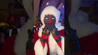 СантаПул, Дэдпул в парижском Диснейленде!