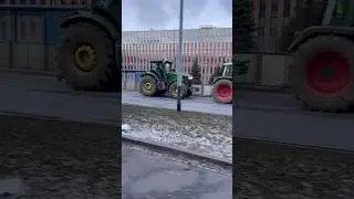 Strajk rolnik&oacute;w 🚜🚜🚜 #strajk #rolnik #rolnika #przejazd #blokada #krakow #havefun
