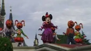 Halloween Showtime at Disneyland Paris Part 1