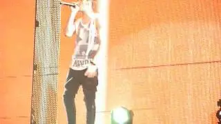One Thing - One Direction [Melbourne 16/10/13]