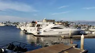 PETER'S LANDING & HUNTINGTON HARBOUR MARINA