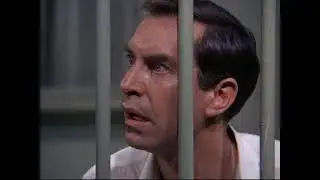 Is not time !  Martin Landau