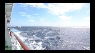 Kreuzfahrt Deck 5 &ndash; Au&szlig;endeck, Sonne, Meer, Wellen, Himmel, Horizont, Meeresrauschen, Schiffsreise