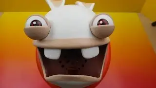 RABBIDS INVASION PLUNGER BLASTER FROM MCFARLANE TOYS VIDEO REVIEW