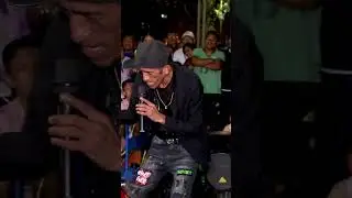 Flaut&iacute;n enojado con Mr. G 🤣