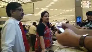 Insensitive Air India Staff refuses passengers to Board - Full Video