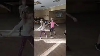 Tak ćwiczymy 😁 zapraszamy chętne dzieci.  Znajdziecie nas na FB Nasza Szkoła Naszym Domem