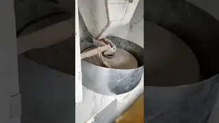 making flour with a water mill