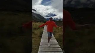 CatWalk Mount Cook Glaciers New Zealand
