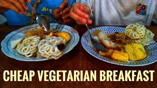 CHEAP INDONESIAN BREAKFAST :: RICE CAKE WITH TOFU :: KUPAT TAHU :: FISH CRACKERS:: WEST JAVA FOOD