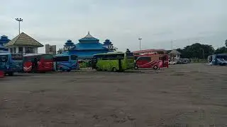 Situasi di Terminal Rajabasa Bandar Lampung ‼️ Ada bus apa saja di terminal ini ❓❓