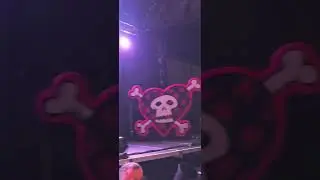 Avril Lavigne - Greatest Hits Tour 2024 live in Vanvouver  - Full venue pre show overview