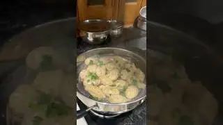 Itne tasty momos khbhi banaye #viralshorts #youtubeshorts #trendingshorts #shortvideo #momos ❤️😙