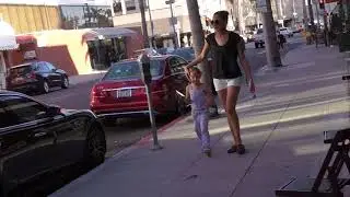 Wonder Woman, Gal Gadot is a Wonder Mom - Subscribe