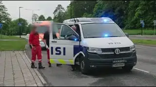 50 pilleri&auml; sy&ouml;nyt nainen (itsemurhayritys) Poliisit Turku