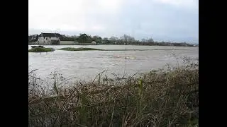 MVI 7582 The Brue in flood at  Meare on the Somerset Levels