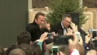 Arnold Schwarzenegger endorses Governor John Kasich in US Republican presidential race