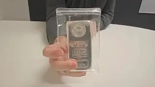 SILVER SPECIAL: Royal Canadian Mint 1kg Cast Silver Bar | PerthBullion.com.au